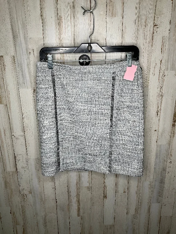 Skirt Midi By Banana Republic In Grey, Size: 6petite