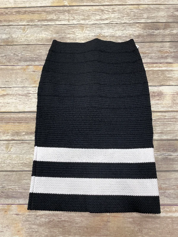 Skirt Midi By New York And Co In Black & White, Size: M